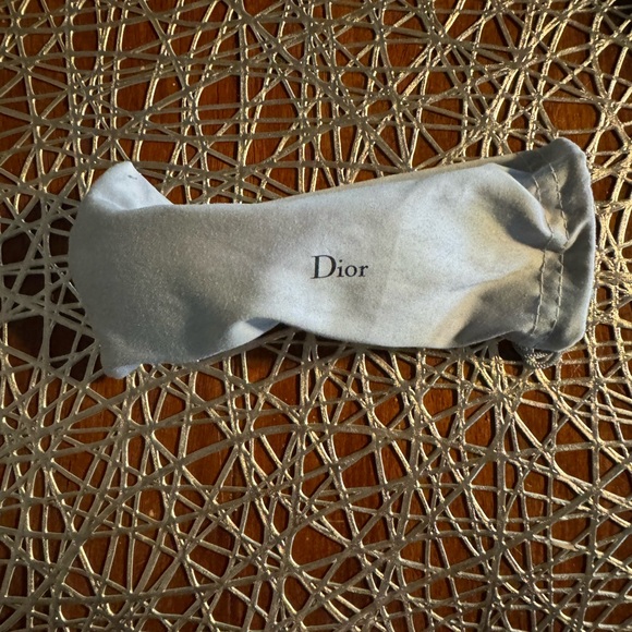 Authentic Dior sunglasses - Picture 10 of 11